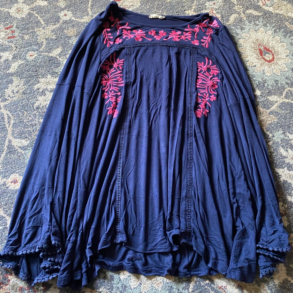Altar’d state large navy blue long sleeve top with pink embroidery